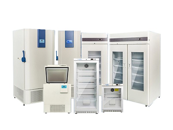 Deep freezer and medical refrigerator